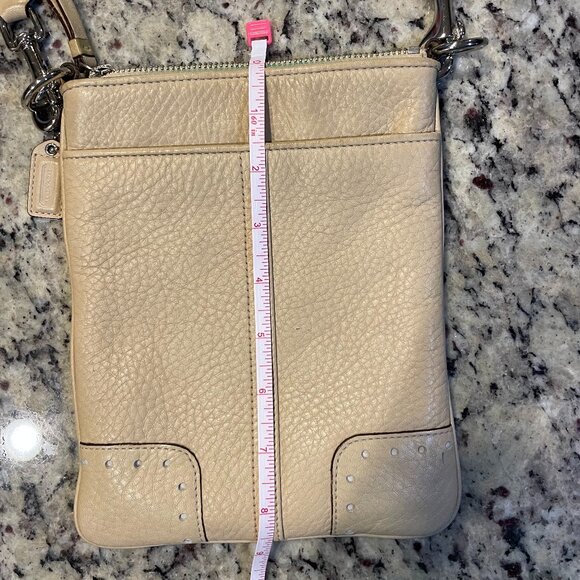 Coach Swingpack Crossbody Messenger Bag No.L05S-9760 - Picture 12 of 15